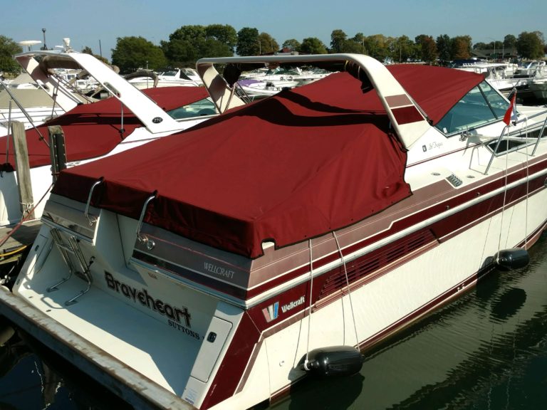 Wellcraft St. Tropez Chicago Marine Canvas Custom Boat Covers