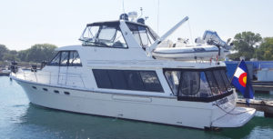 58' Bayliner Pilothouse - Canvas Enclosure by Chicago Marine Canvas