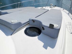 Sea Ray tapered sunpad cupholders pockets by Chicago Marine Canvas